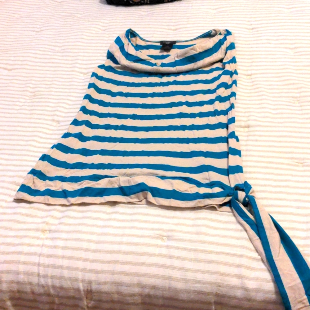 Sleeveless top